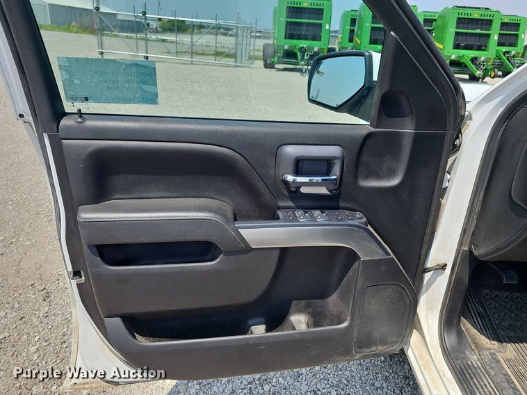 image for item DP6513 2018 Chevrolet Silverado 1500 LT Double Cab pickup truck