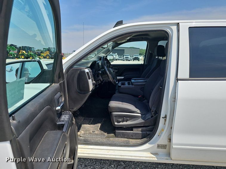 image for item DP6513 2018 Chevrolet Silverado 1500 LT Double Cab pickup truck