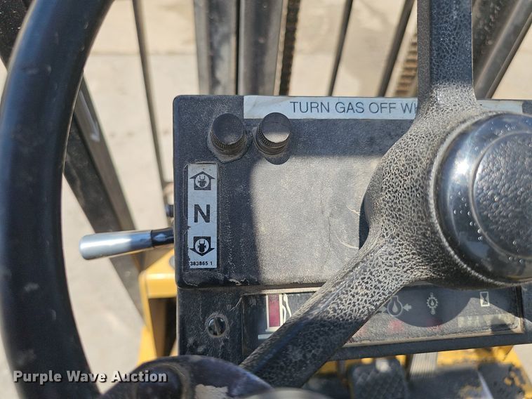 image for item DP6525 Caterpillar T30D forklift