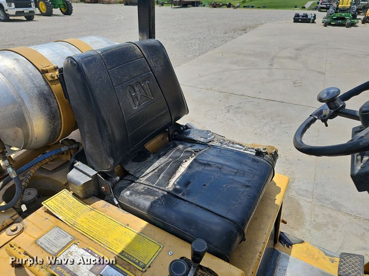 image for item DP6525 Caterpillar T30D forklift