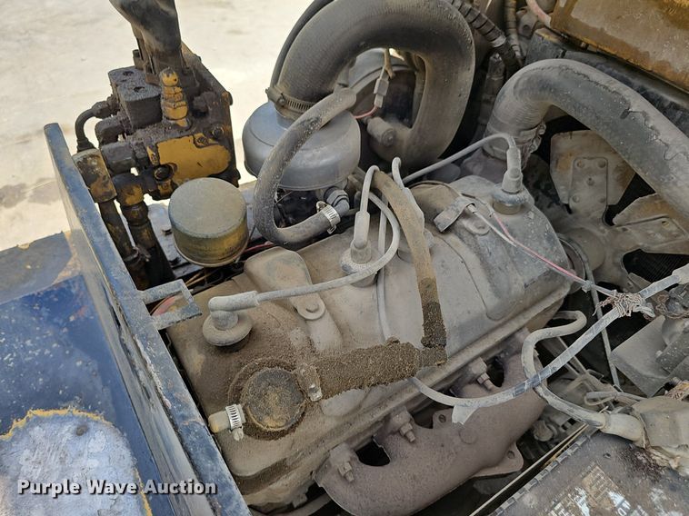 image for item DP6525 Caterpillar T30D forklift