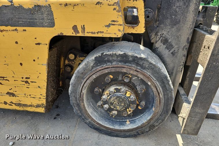 image for item DP6525 Caterpillar T30D forklift