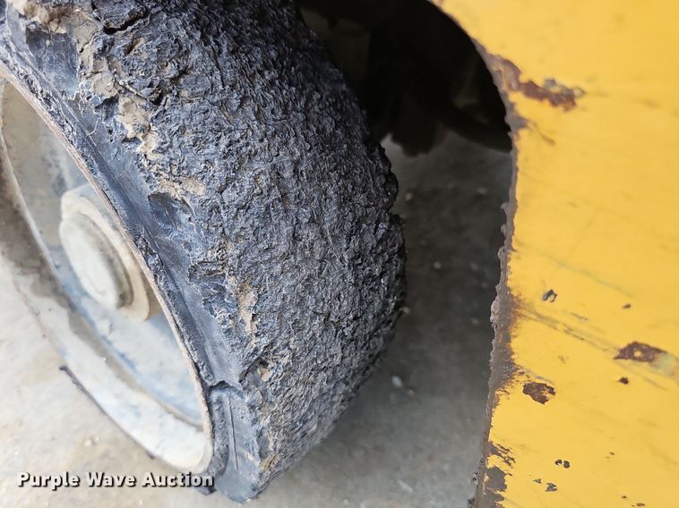 image for item DP6525 Caterpillar T30D forklift