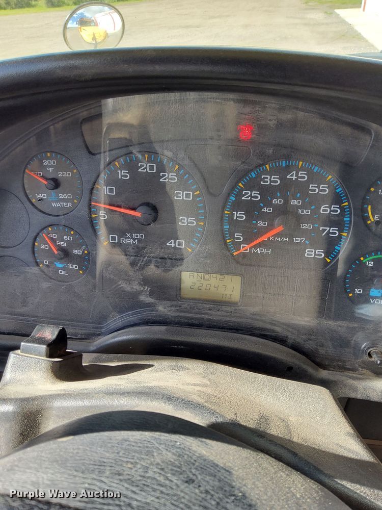 image for item DQ6101 2008 IC Corporation CE200 school bus