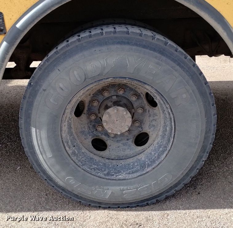 image for item DQ6101 2008 IC Corporation CE200 school bus