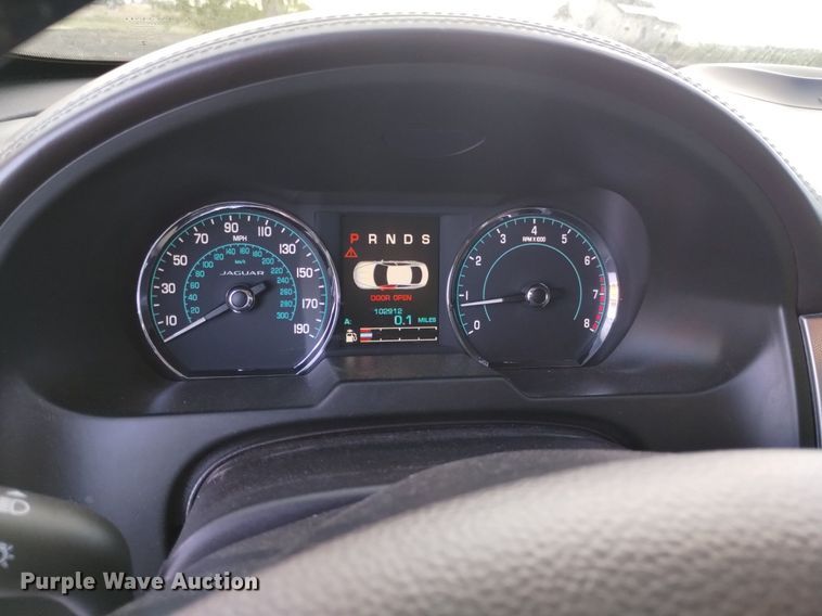 image for item DQ6104 2015 Jaguar  XF 