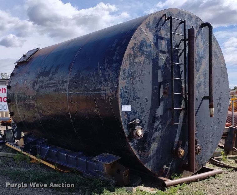 image for item DQ6118 Fuel tank