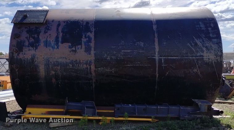 image for item DQ6118 Fuel tank