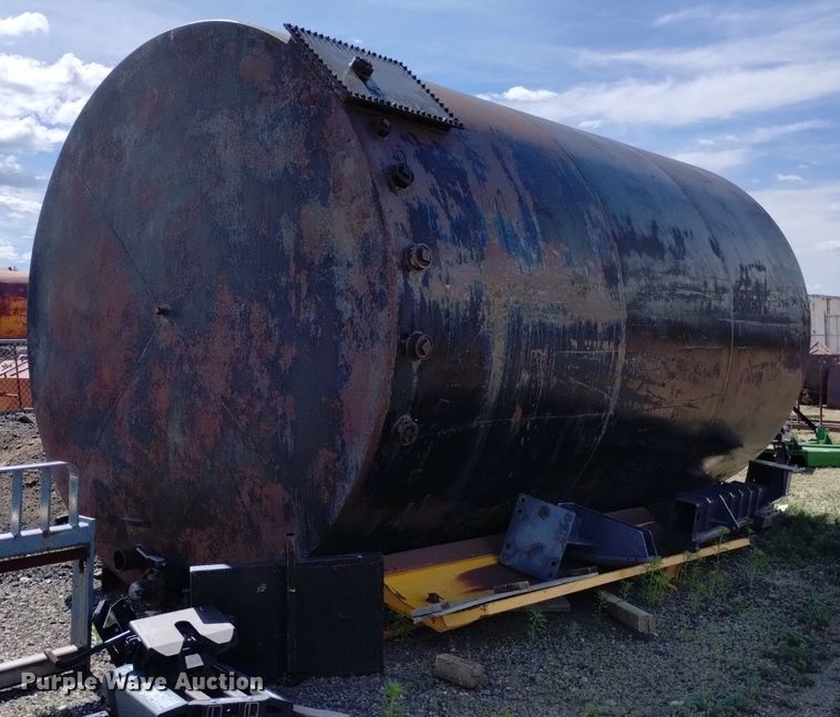 image for item DQ6118 Fuel tank