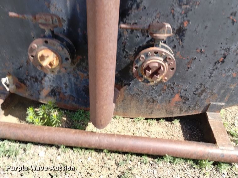 image for item DQ6118 Fuel tank