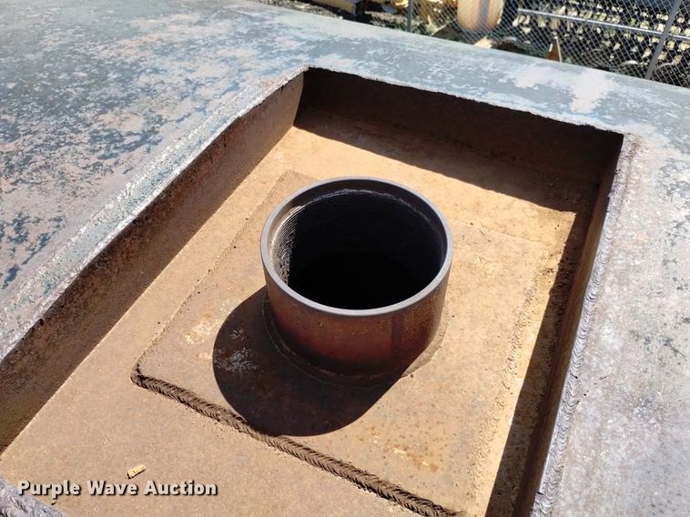 image for item DQ6118 Fuel tank