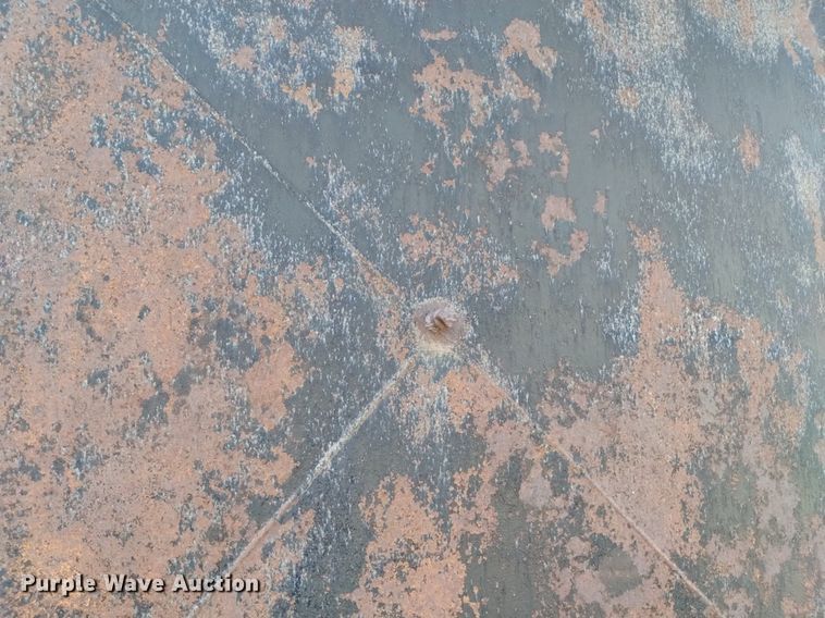 image for item DQ6118 Fuel tank