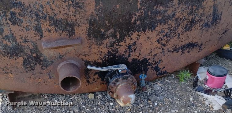 image for item DQ6118 Fuel tank