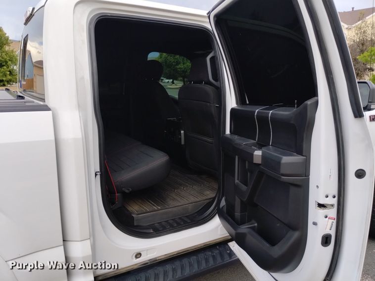 image for item DQ6126 2019 Ford F150 XLT Sport SuperCrew pickup truck