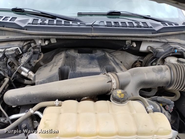 image for item DQ6126 2019 Ford F150 XLT Sport SuperCrew pickup truck