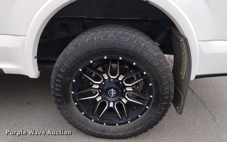 image for item DQ6126 2019 Ford F150 XLT Sport SuperCrew pickup truck