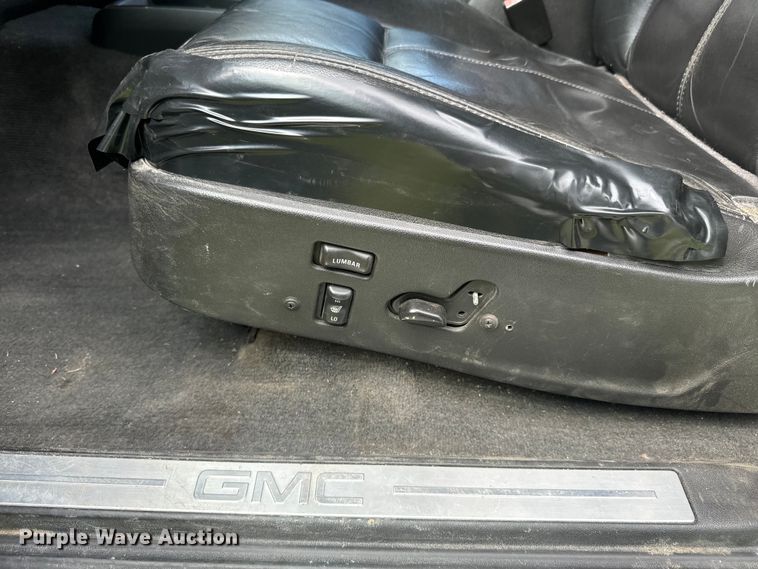 image for item DQ6799 2012 GMC  Canyon SLT Crew Cab pickup truck