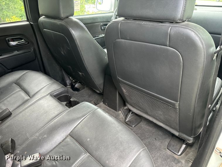 image for item DQ6799 2012 GMC  Canyon SLT Crew Cab pickup truck