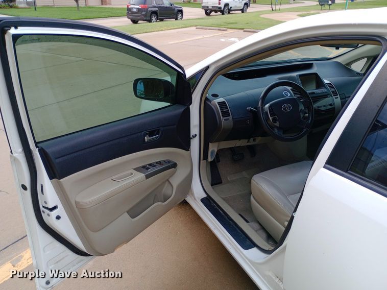 image for item DQ7121 2008 Toyota Prius 