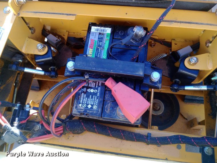 image for item DQ7125 2020 Hustler Raptor ZTR lawn mower