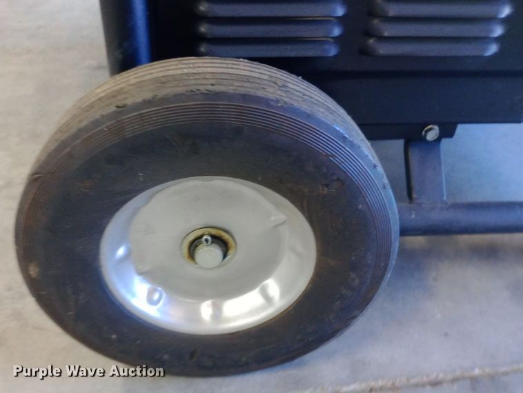 image for item DQ7126 2006 Homelite HG6000 generator