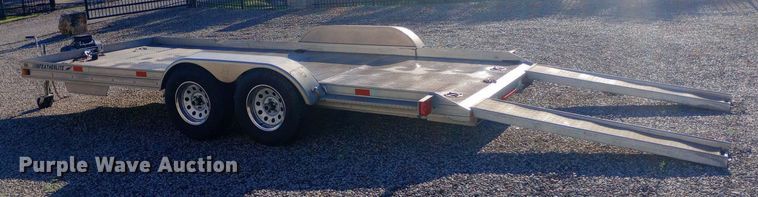 image for item DQ7127 2000 Featherlite 17 FT utility trailer