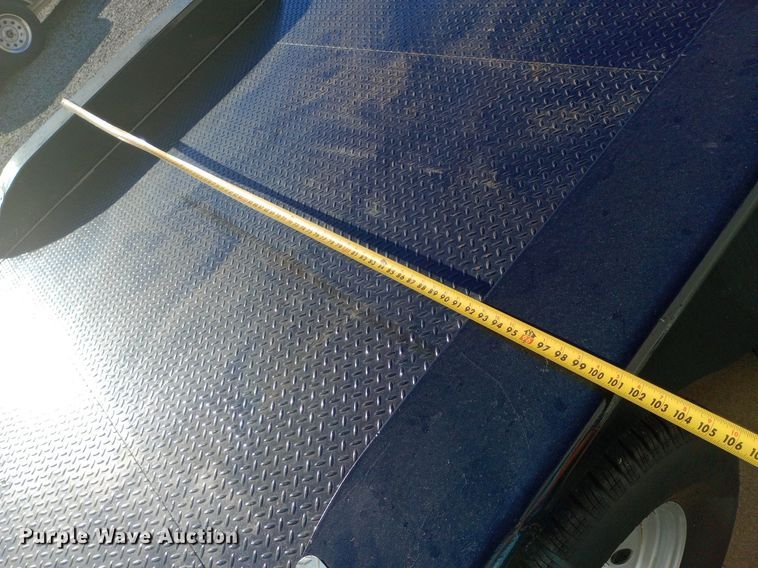 image for item DQ7128 2004 TT Challenger utility trailer