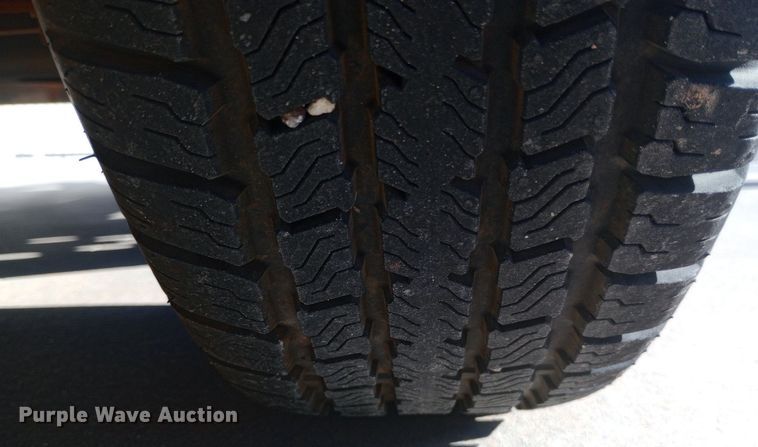 image for item DQ7128 2004 TT Challenger utility trailer