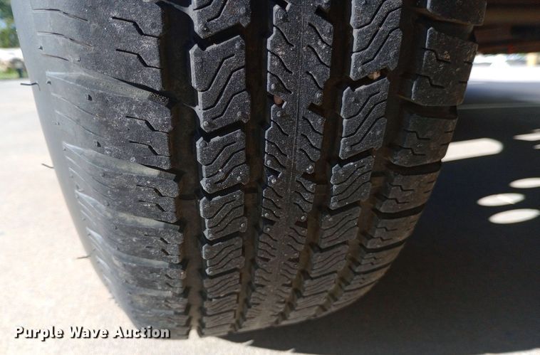 image for item DQ7128 2004 TT Challenger utility trailer