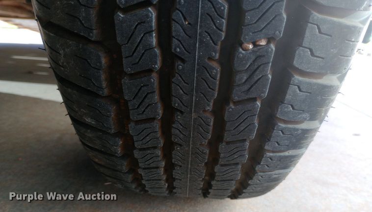 image for item DQ7128 2004 TT Challenger utility trailer