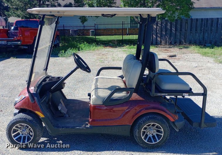 image for item DQ7130 Yamaha golf cart