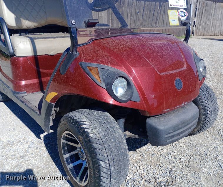 image for item DQ7130 Yamaha golf cart