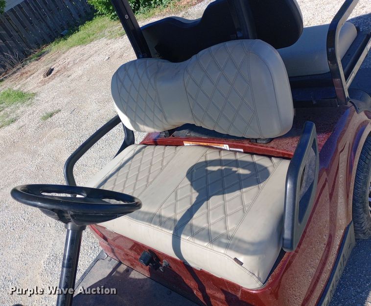 image for item DQ7130 Yamaha golf cart