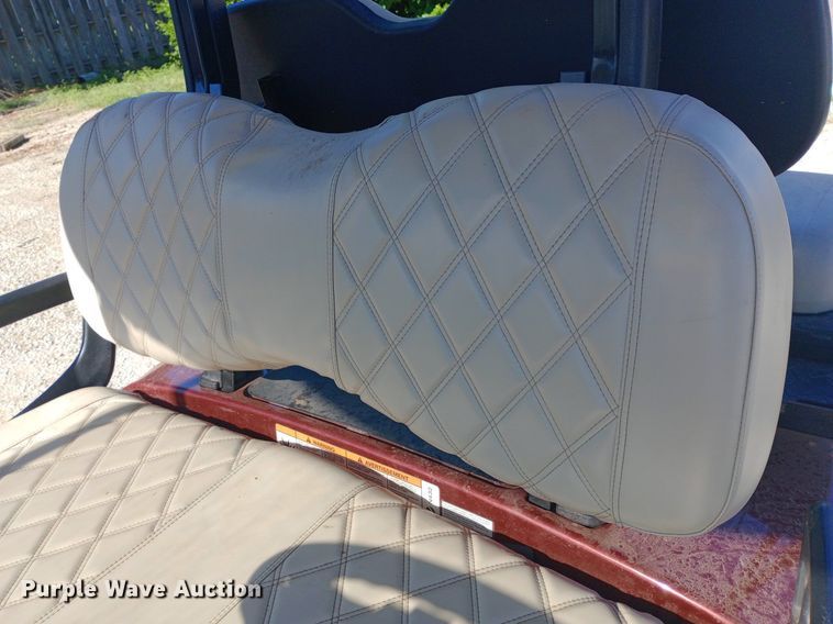 image for item DQ7130 Yamaha golf cart