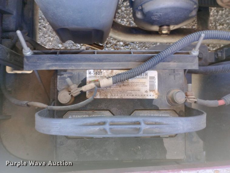 image for item DQ7130 Yamaha golf cart