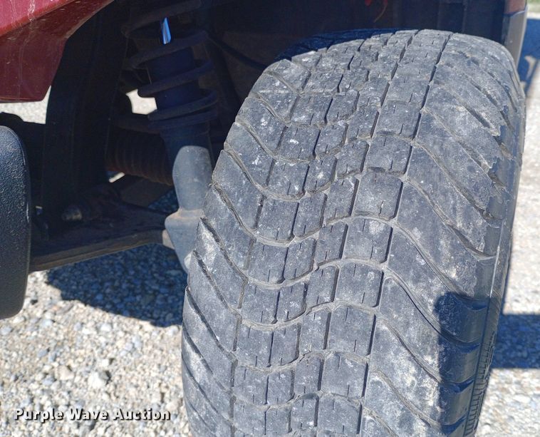 image for item DQ7130 Yamaha golf cart