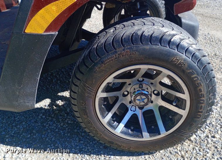 image for item DQ7130 Yamaha golf cart