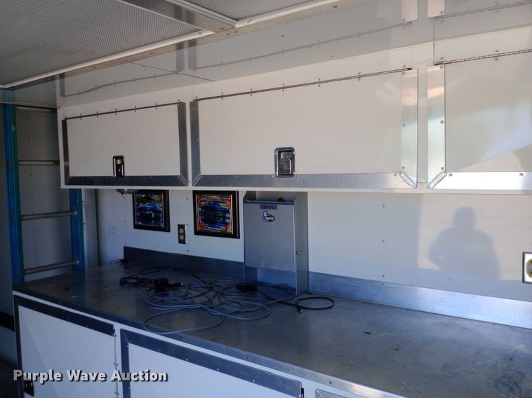 image for item DQ7133 2001 S&S Welding  32T102T enclosed cargo trailer