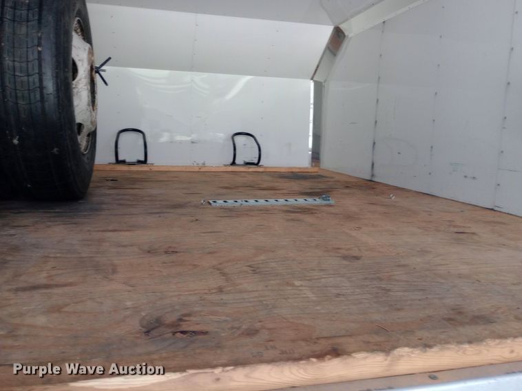 image for item DQ7133 2001 S&S Welding  32T102T enclosed cargo trailer