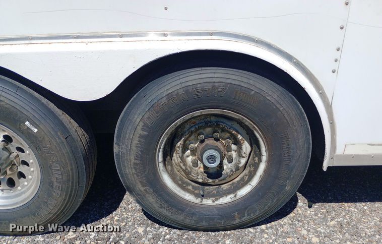 image for item DQ7133 2001 S&S Welding  32T102T enclosed cargo trailer