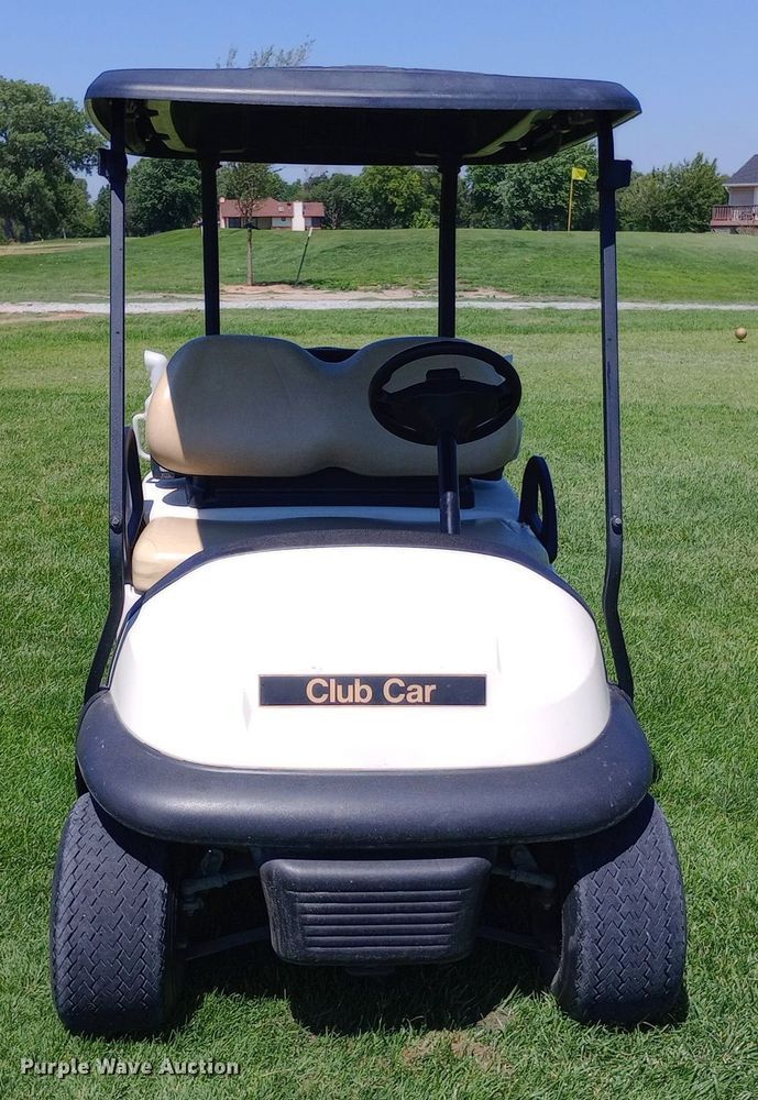 image for item DQ7148 Club Car golf cart
