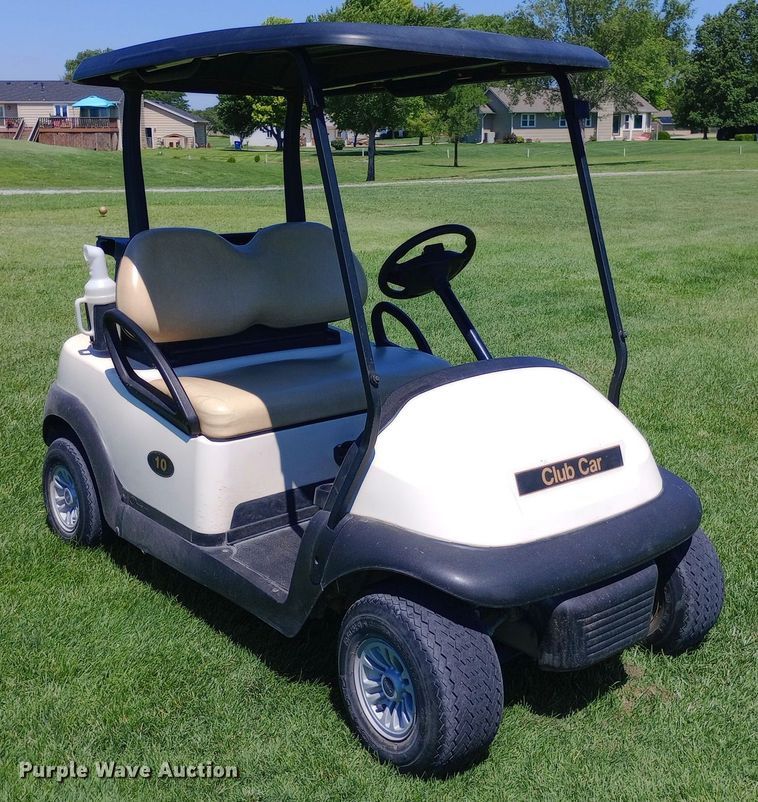 image for item DQ7148 Club Car golf cart