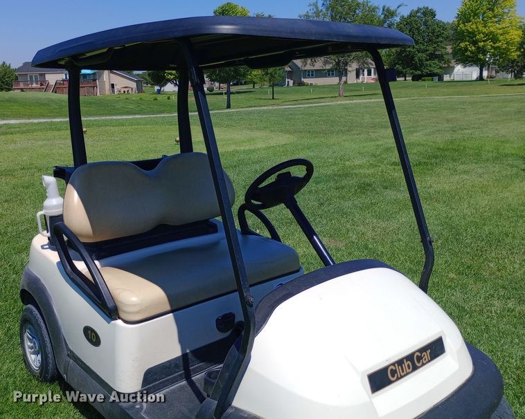 image for item DQ7148 Club Car golf cart