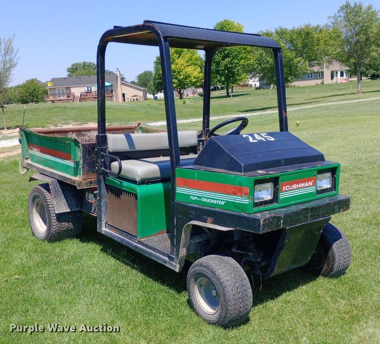 image for item DQ7149 1997 Cushman Turf-Truckster utility vehicle