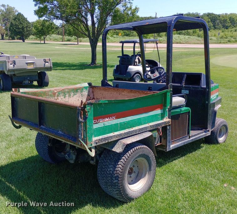 image for item DQ7149 1997 Cushman Turf-Truckster utility vehicle