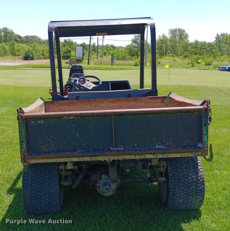 image for item DQ7149 1997 Cushman Turf-Truckster utility vehicle