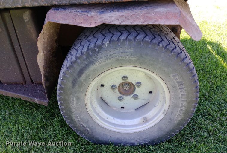 image for item DQ7149 1997 Cushman Turf-Truckster utility vehicle