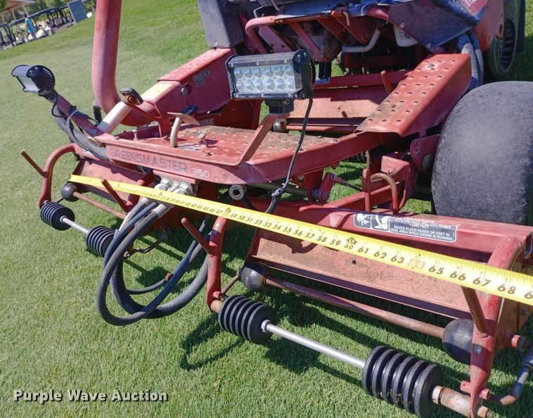 image for item DQ7151 Toro Greensmaster 3150 reel mower