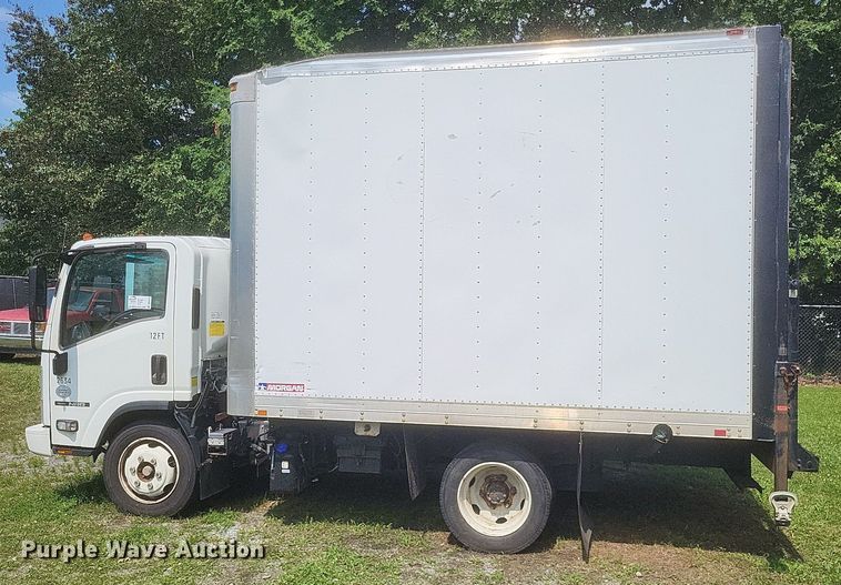 image for item DR4815 2014 Isuzu  NRR box truck