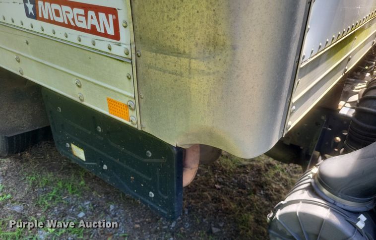 image for item DR4815 2014 Isuzu  NRR box truck